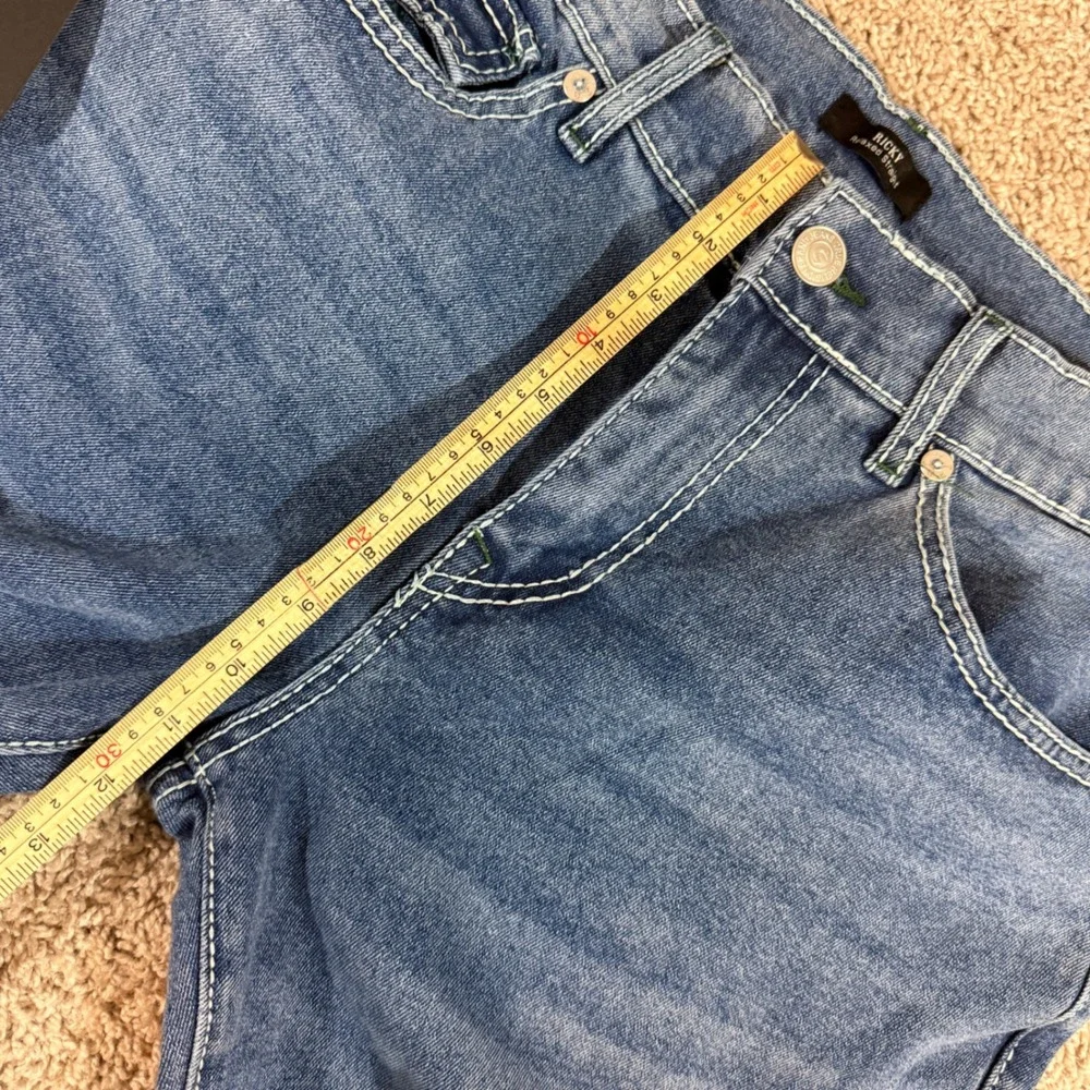 True Religion Ricky Relaxed Straight Mens 34 Blue NEW Big T Flap Jeans 701193